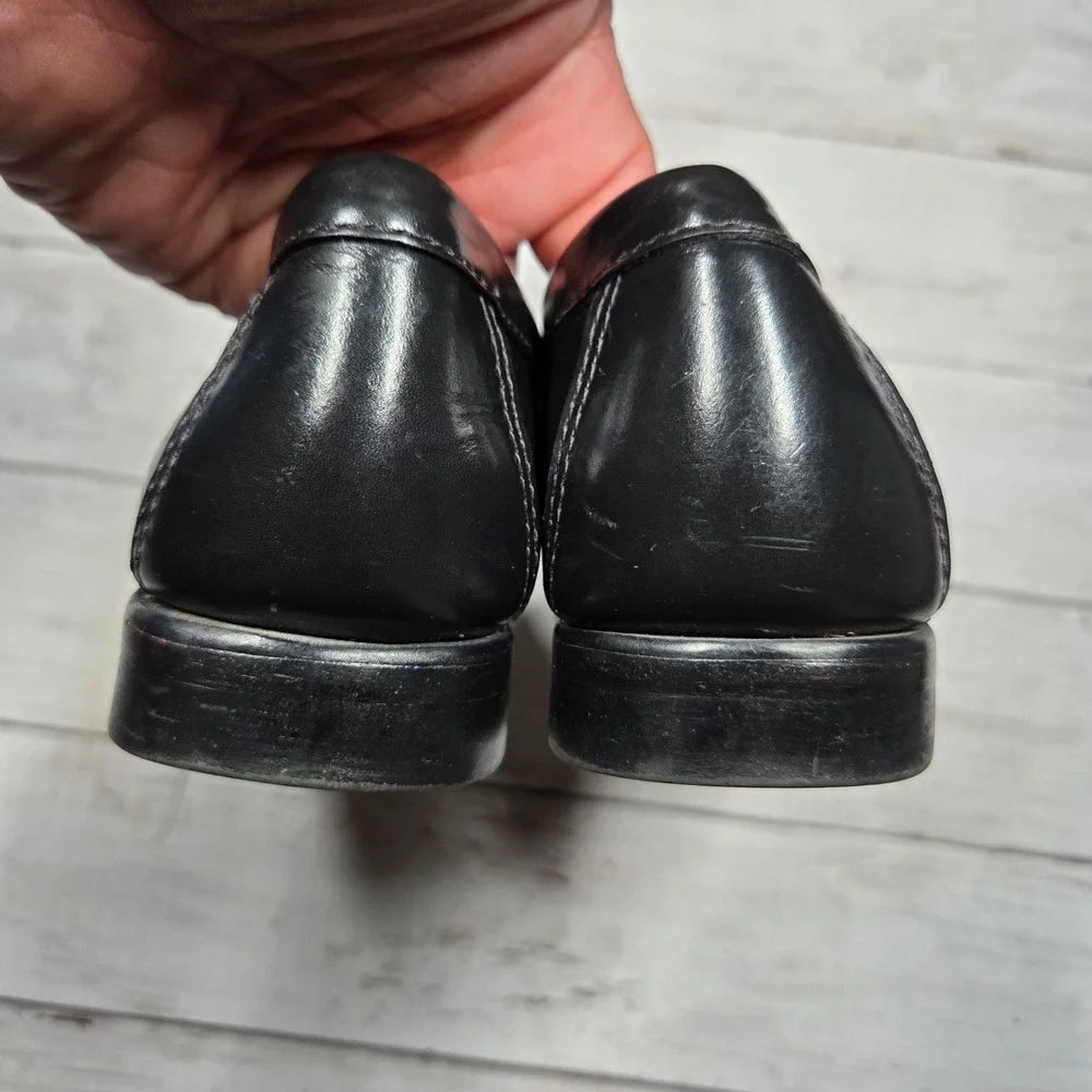 Bass Ziggy Weejuns Penny Loafers Two Tone Women 7M Black White Leather Slip On